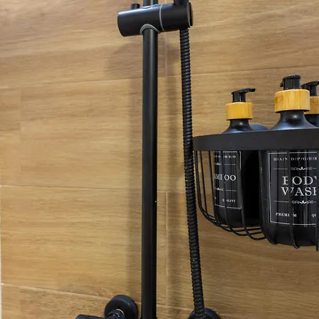 Apto Ramirez De Arellano *