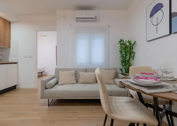 Apto Ramirez De Arellano Διαμέρισμα