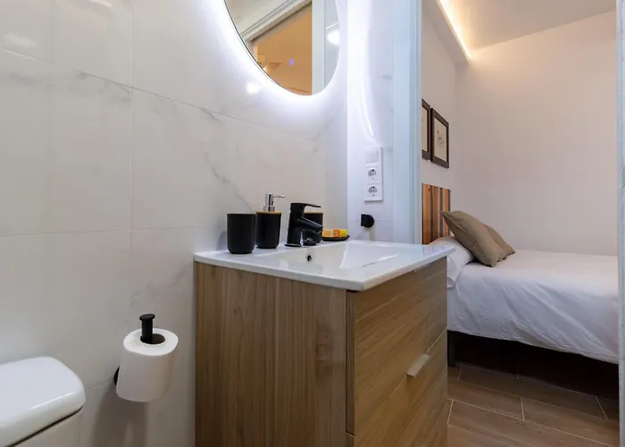 Apto Ramirez De Arellano Διαμέρισμα *